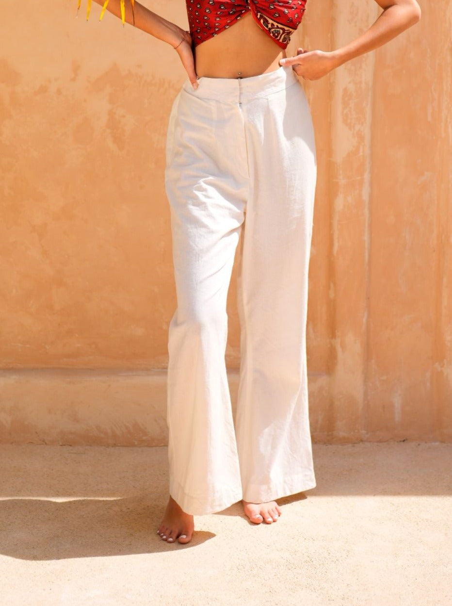 PREET tailored pants in Ivory RILA BASICS